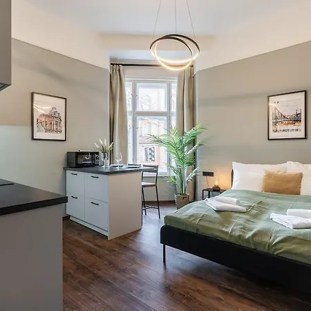 Апартаменты Premium 4 Bedroom On Maria St *