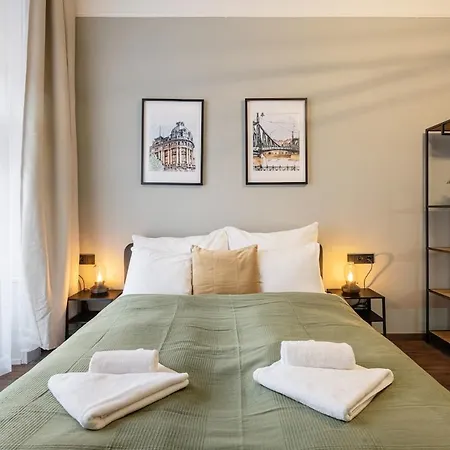 Premium 4 Bedroom On Maria St