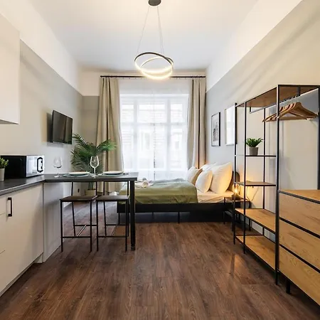 Premium 4 Bedroom On Maria St *
