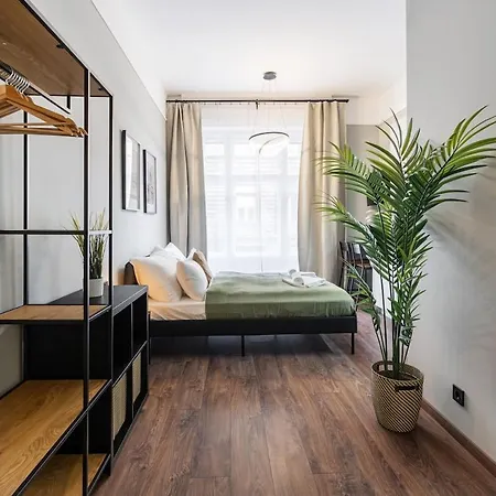 Premium 4 Bedroom On Maria St * Budapest