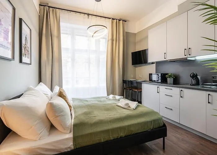 Premium 4 Bedroom On Maria St Appartement